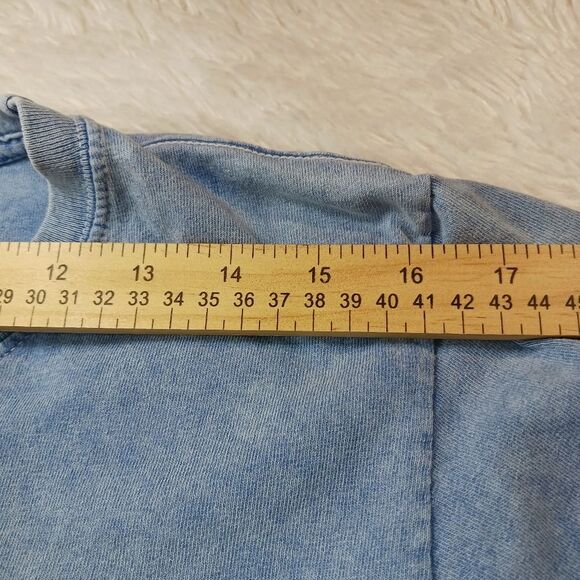 Yacht Club Cotton Tee Women's Small. Aruba Colorful Iguana Graphic/Faded Blue. - Picture 9 of 11